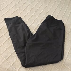 Mountain Hardwear Black Leggings